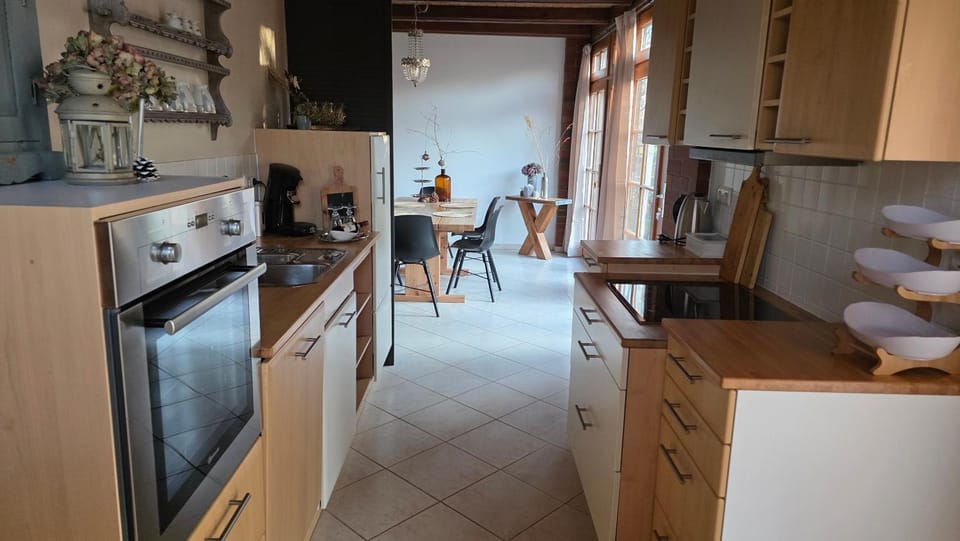 4 Zimmer Kamin, Terrasse Landhaus Wohnung Apartment in Schleswig-Holstein