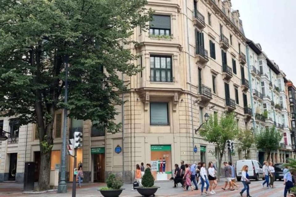 GRAN VÍA Bilbao & Parking gratis by ALOHA Bilbao Apartment in Bilbao