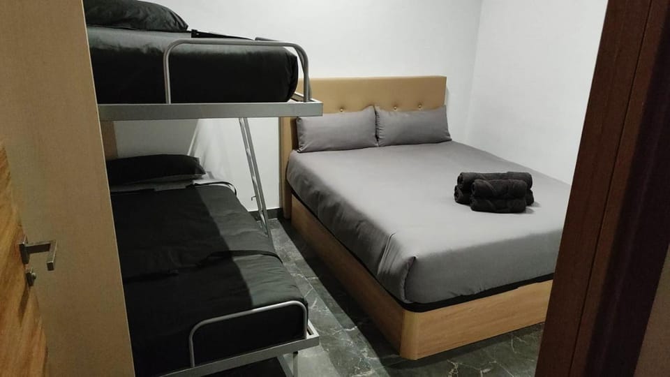 Photo of the whole room, Bedroom, bunk bed