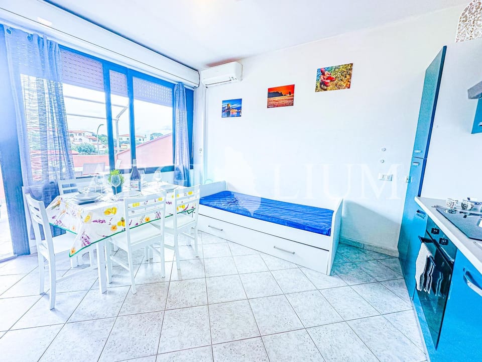 Pino Apartment in Tuscany