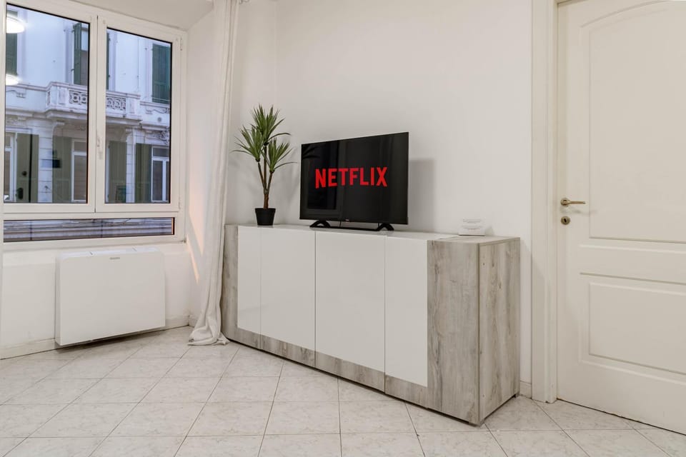 TV and multimedia, Evening entertainment