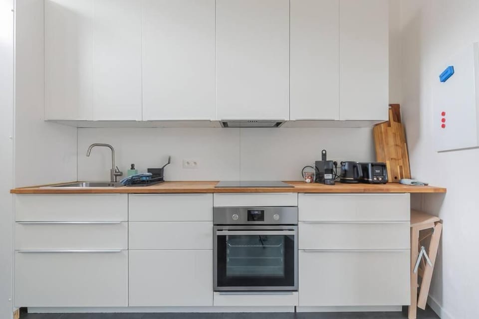 Ruime studio in centrum voor 4 Apartment in Ghent