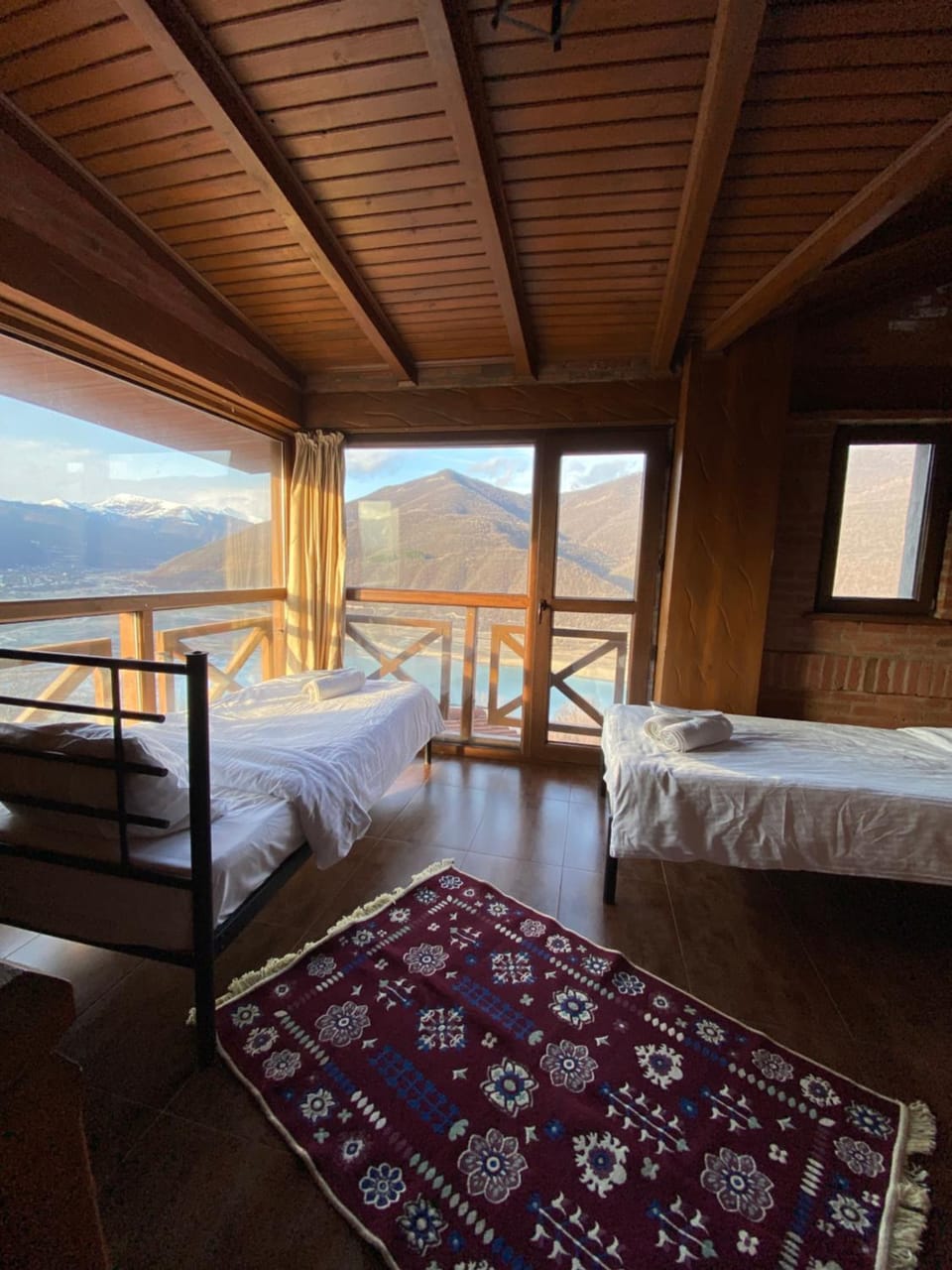 Bed, Natural landscape, View (from property/room), Bedroom, Mountain view