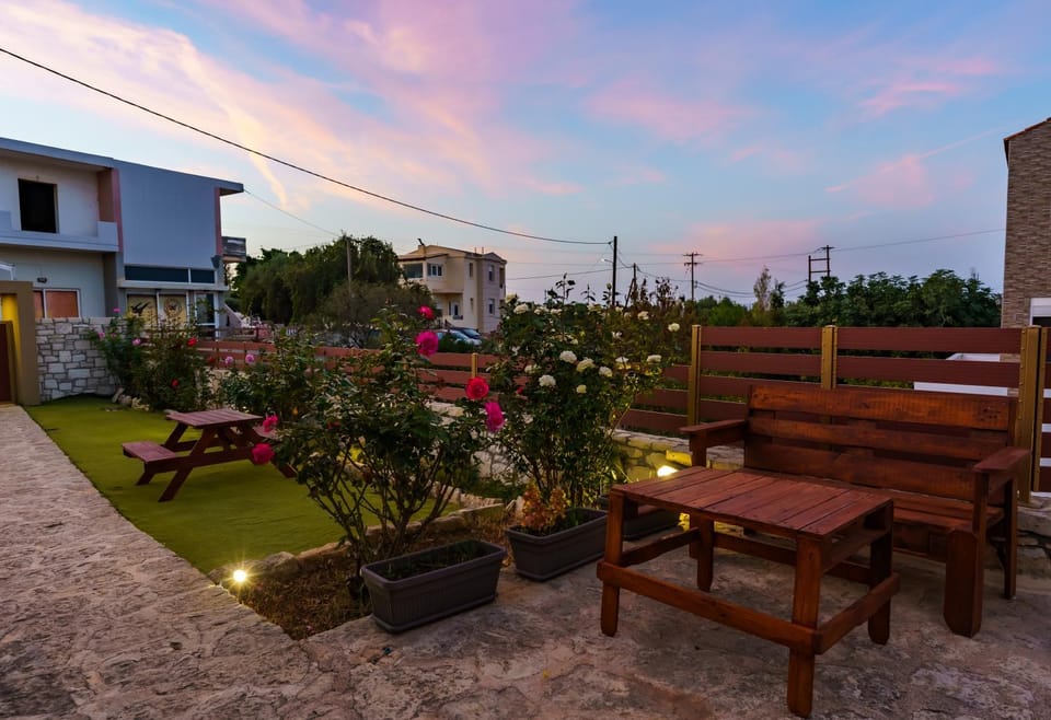 Garden, Balcony/Terrace, Sunset