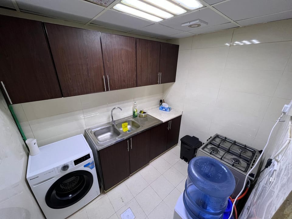 Single bed hosted by dinar apartments Vacation rental in Abu Dhabi