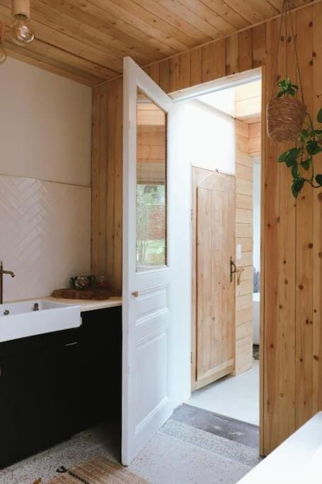 Superbe appartement avec cheminée Apartment in Wallonia, Belgium