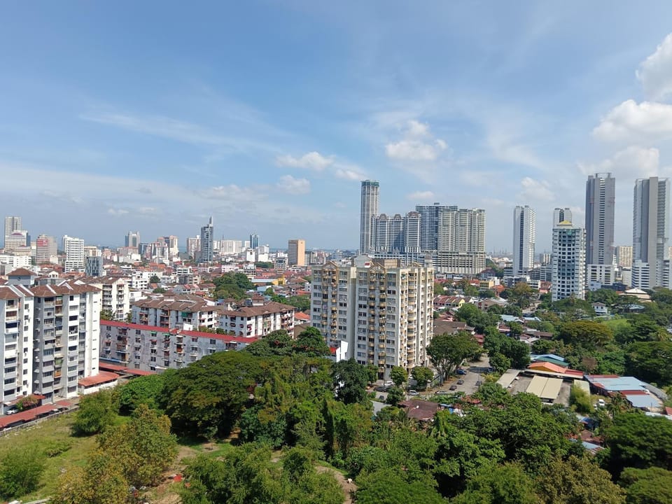 Penang KTHOME Beacon Executives suite Apartment in George Town