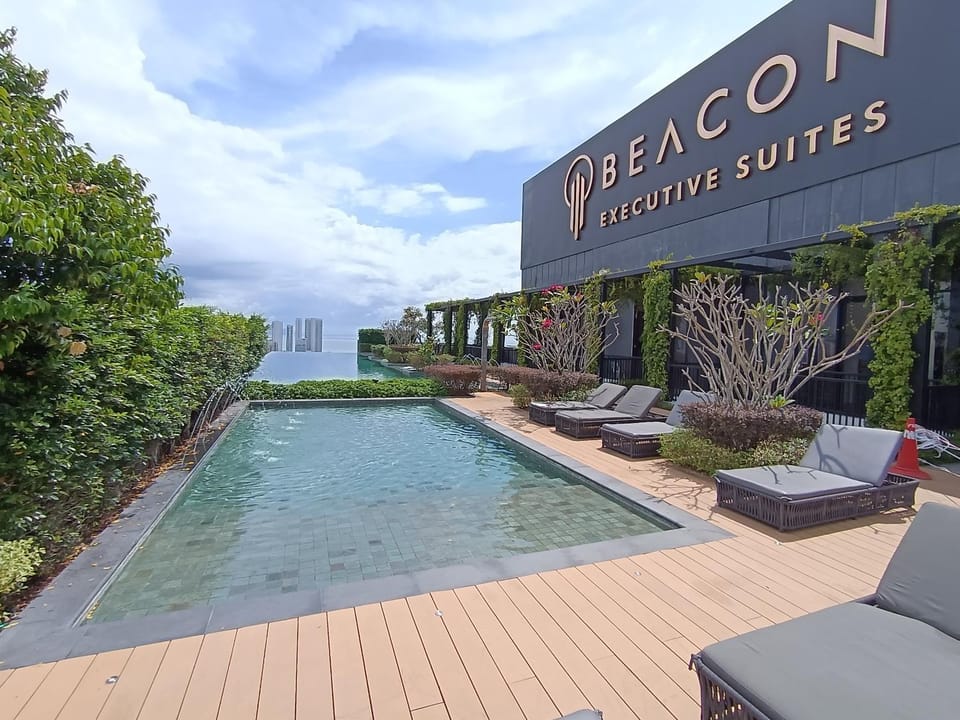 Penang KTHOME Beacon Executives suite Apartment in George Town