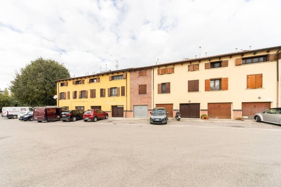 Property building, Location, Parking