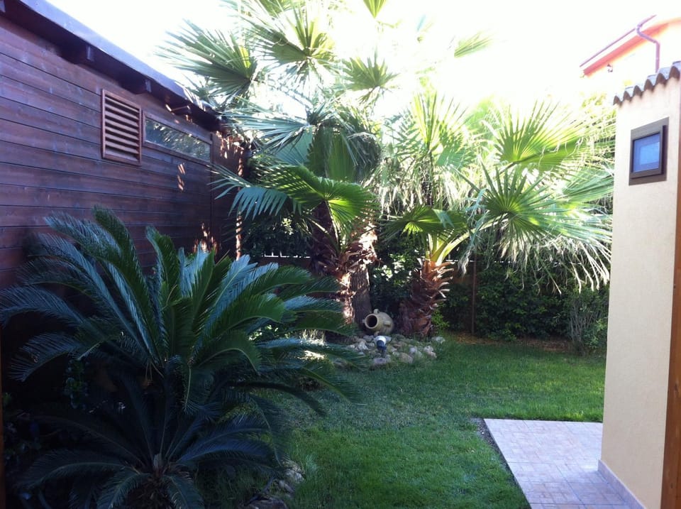 Garden, Garden view