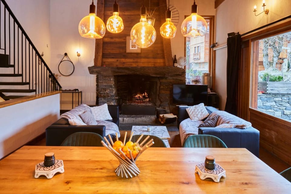 Property building, Living room