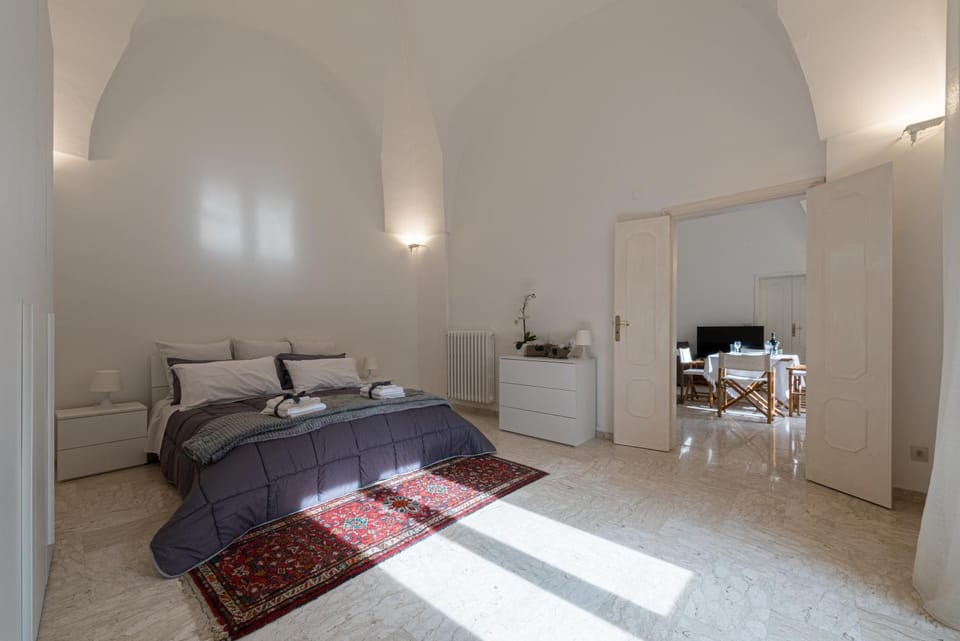 Property building, Living room, Bedroom