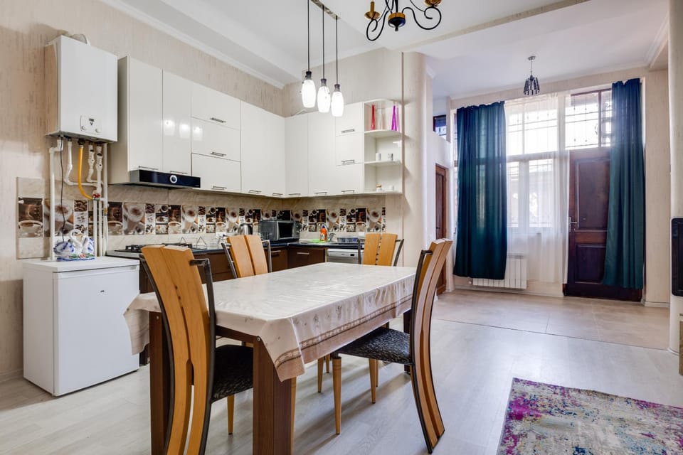 2 BR Apartment on Betlemi Street Apartment in Tbilisi, Georgia