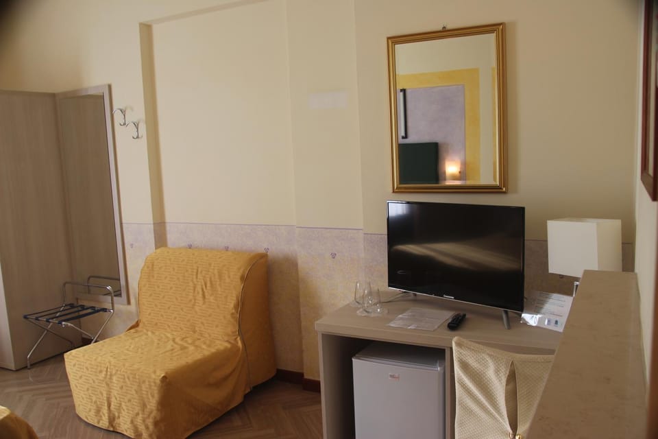 Albergo Sole Hotel in San Zeno di Montagna