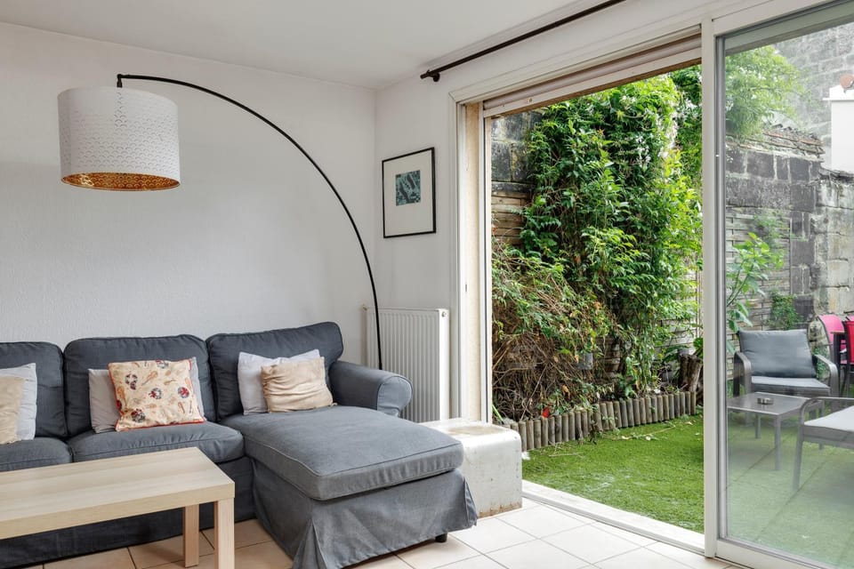 Property building, Living room