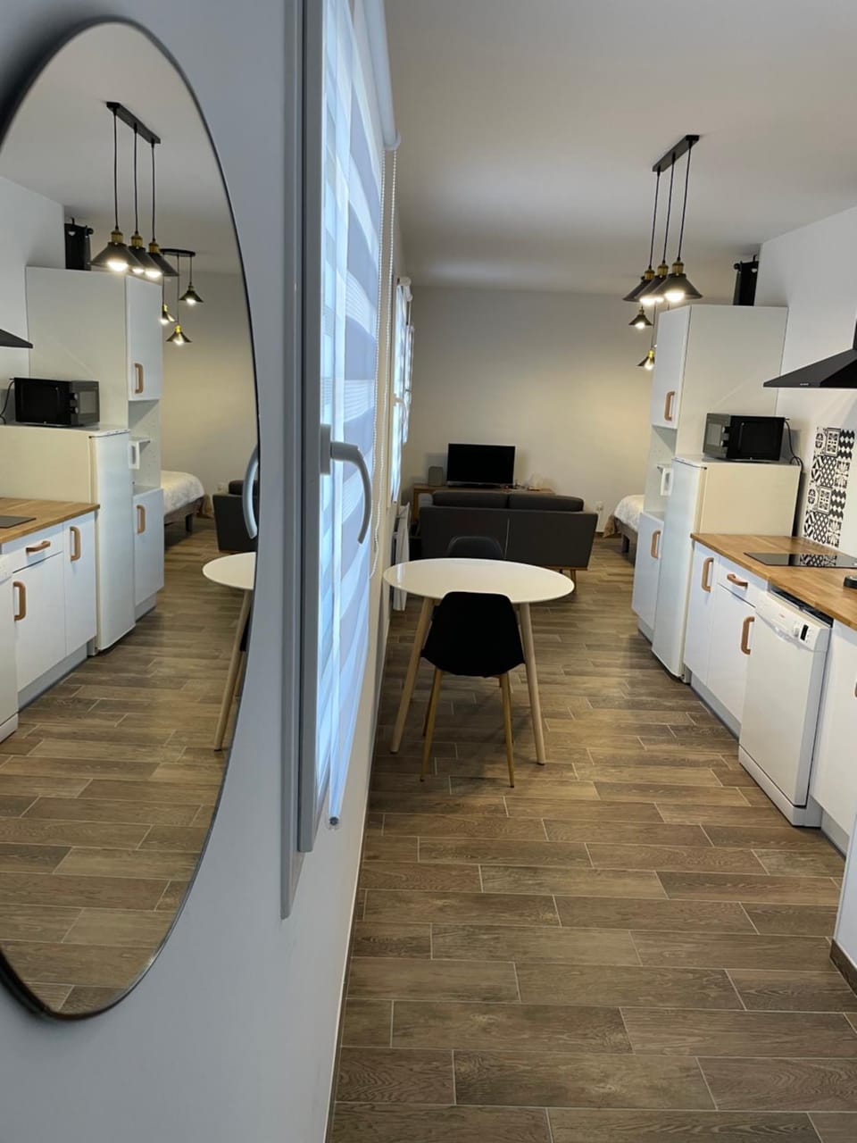 Kitchen or kitchenette