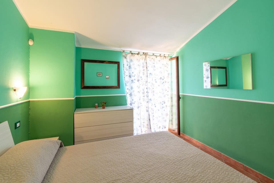 Living room, Bedroom