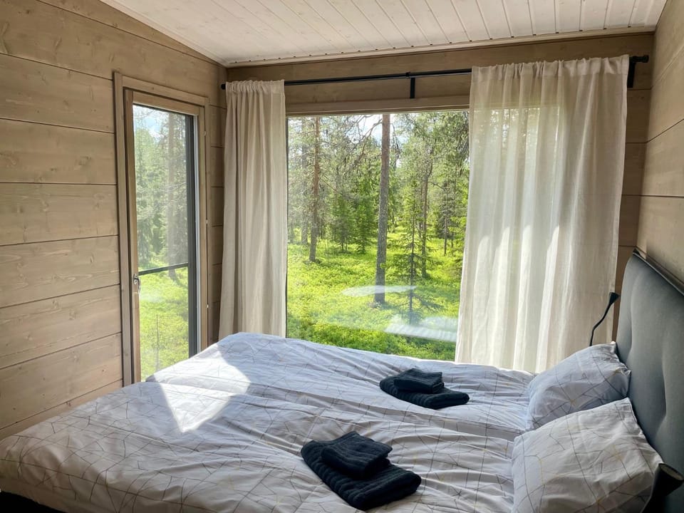Bed, Natural landscape, Summer, Garden view, towels