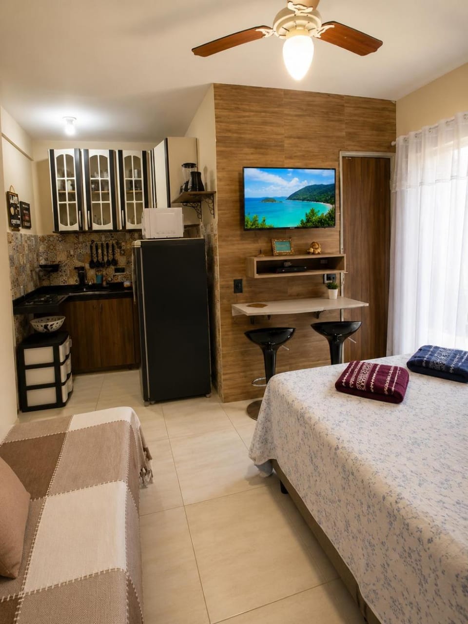 Estúdio Leblon - 405 - 200 metros da praia e passeios para ilhas Apartment in Angra dos Reis