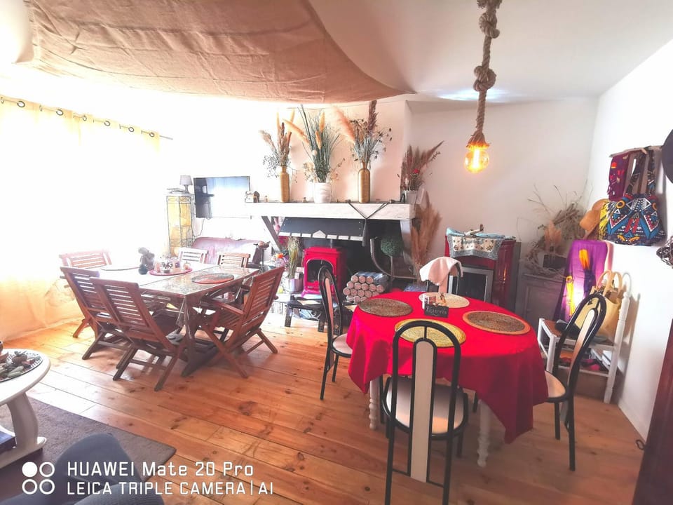 L'ÉTAPE BIEN ÊTRE,chambres et tables d'hôtes, salon de massage Vacation rental in Catalonia