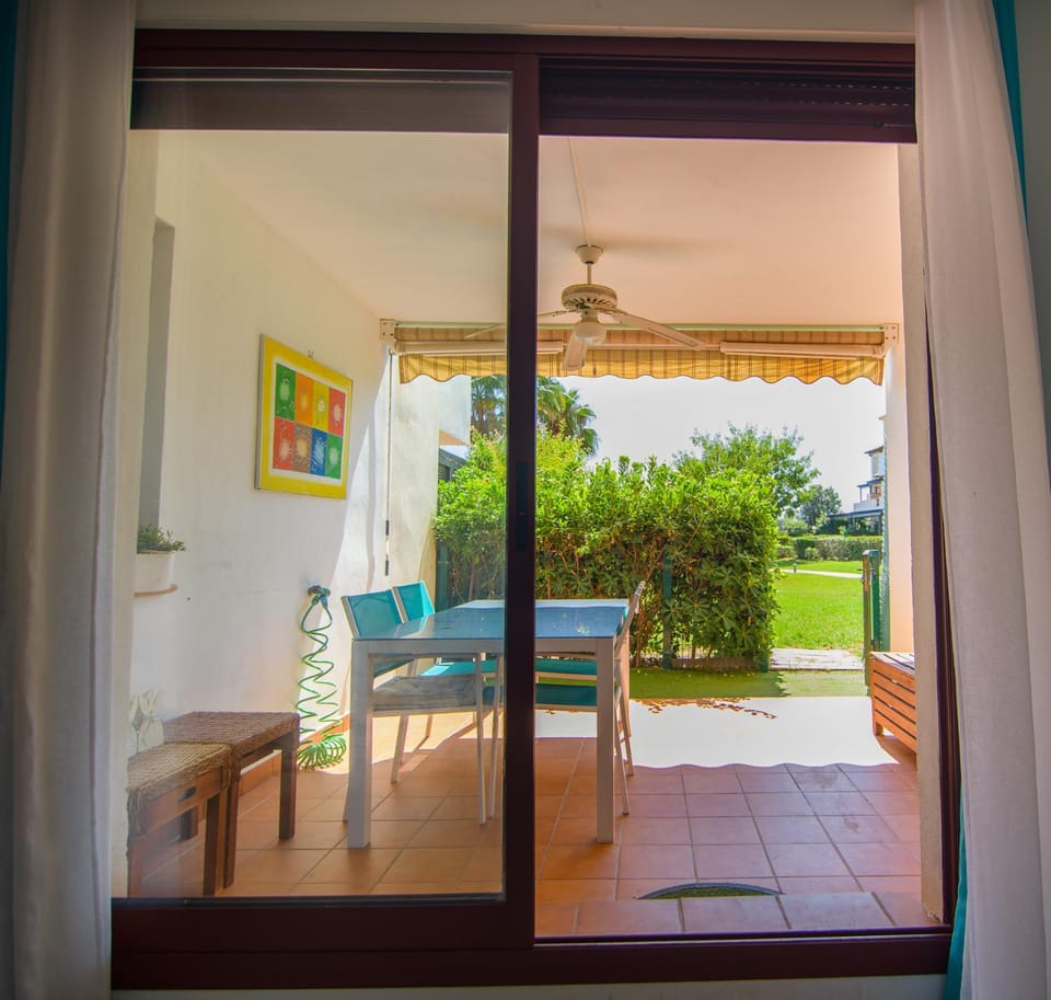 Balcony/Terrace, Balcony/Terrace