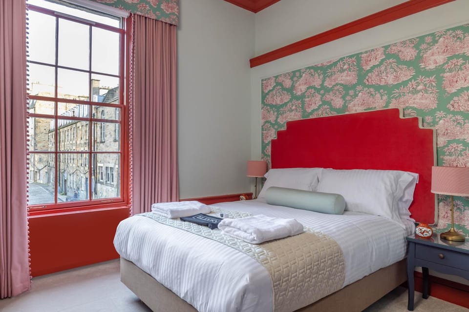 Eleven Stafford Street Townhouse Hotel in Edinburgh