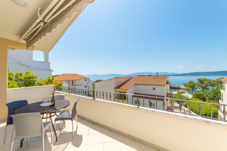 View (from property/room), Balcony/Terrace