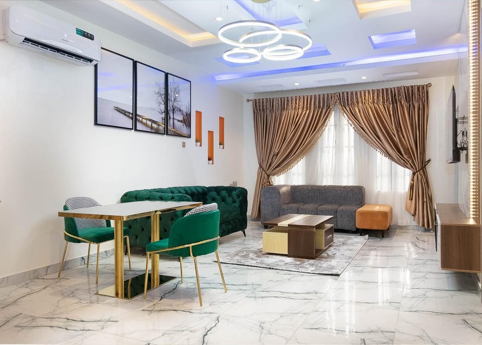 Living room, Seating area, air conditioner