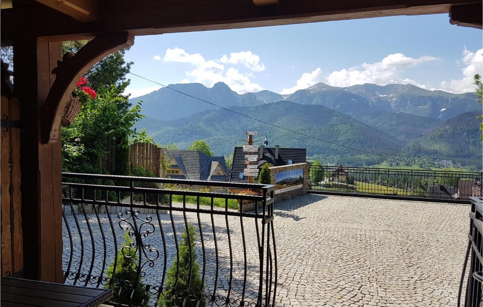 View (from property/room)