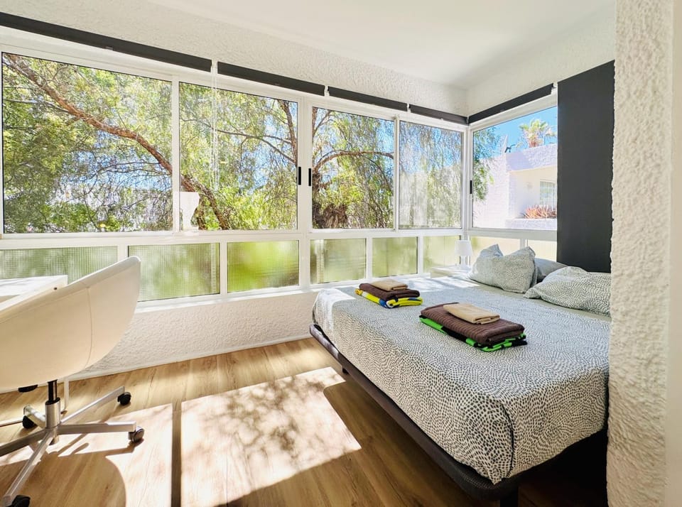 Bed, View (from property/room)
