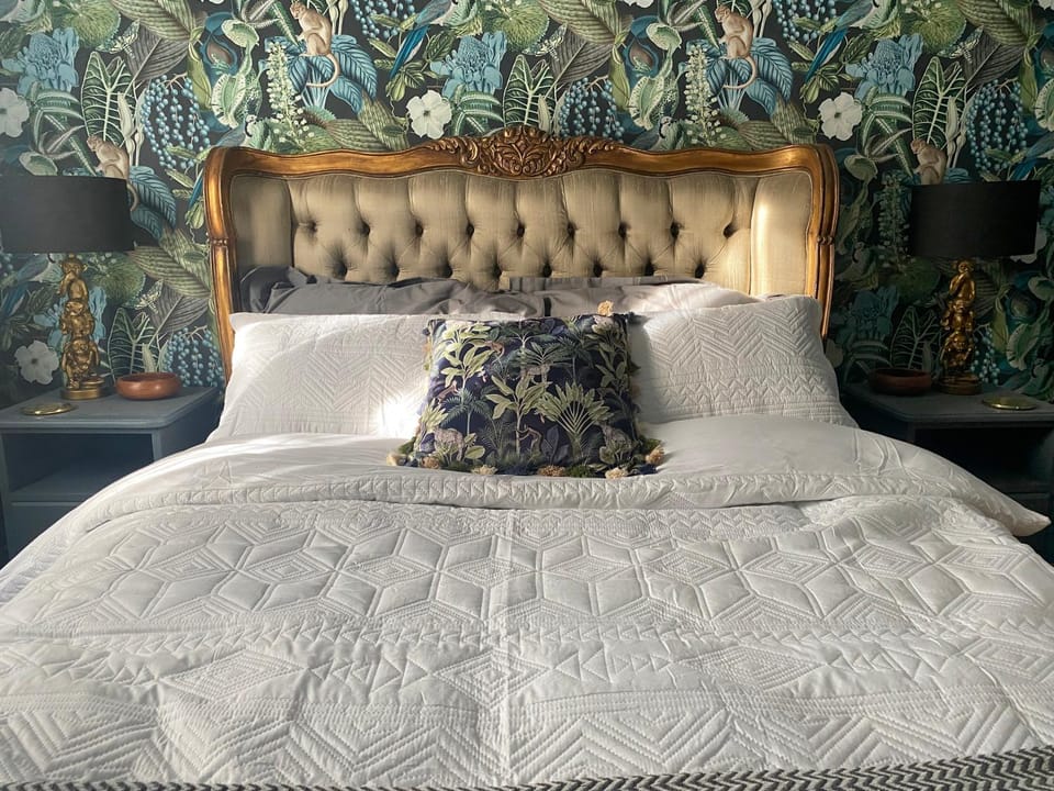 Bed, Decorative detail, Decorative detail, Bedroom