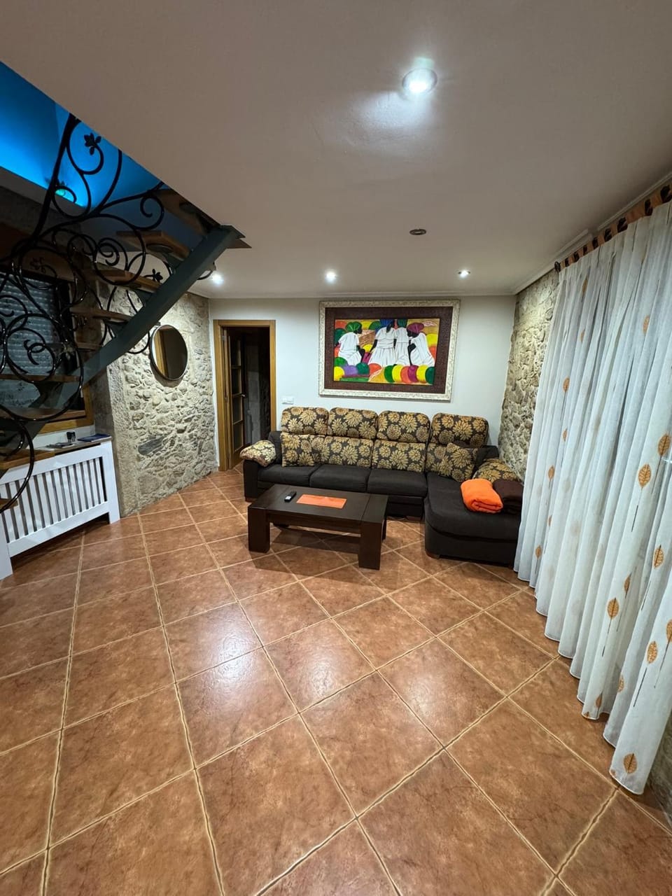 TV and multimedia, Living room, Seating area