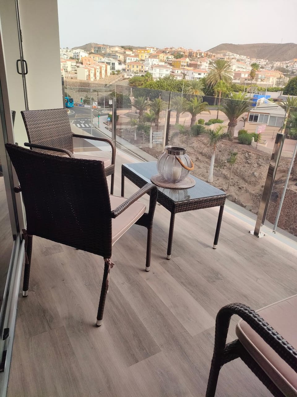 View (from property/room), Balcony/Terrace, Mountain view