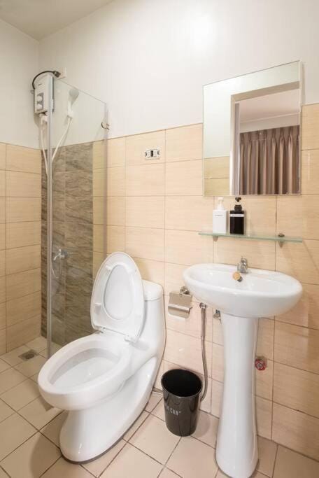 St. Marvin Studio Makati M406 Apartment in Mandaluyong