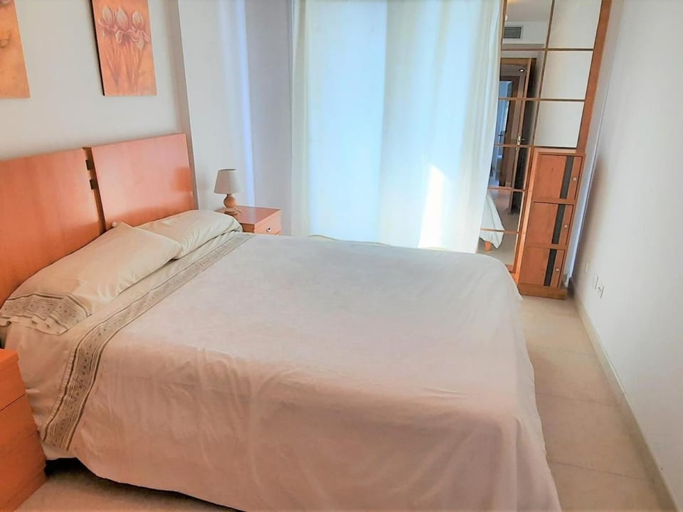 Apartamento tranquilo con terraza y jardín cerca de la playa - ES-170-47 Apartment in Alt Empordà