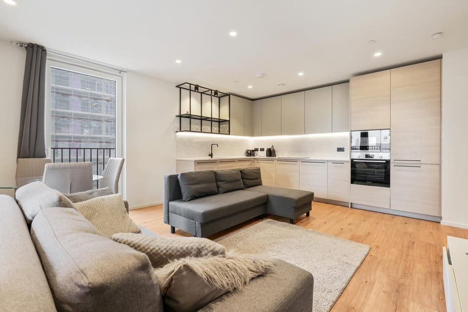 Kitchen or kitchenette, Living room, Seating area, Dining area, oven, stove
