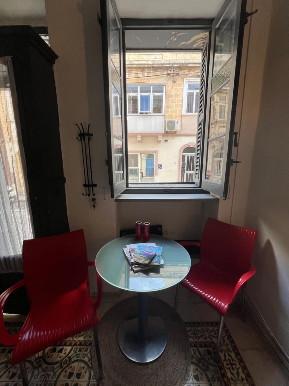 Graswald, 1 bedroom accommodation Apartment in Sliema
