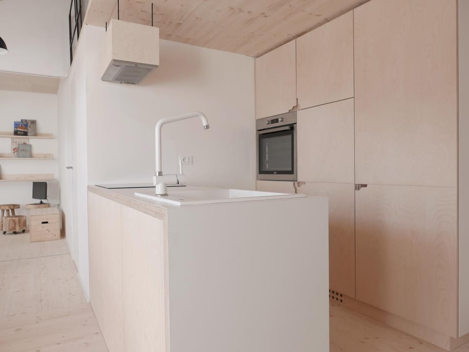 Kitchen or kitchenette