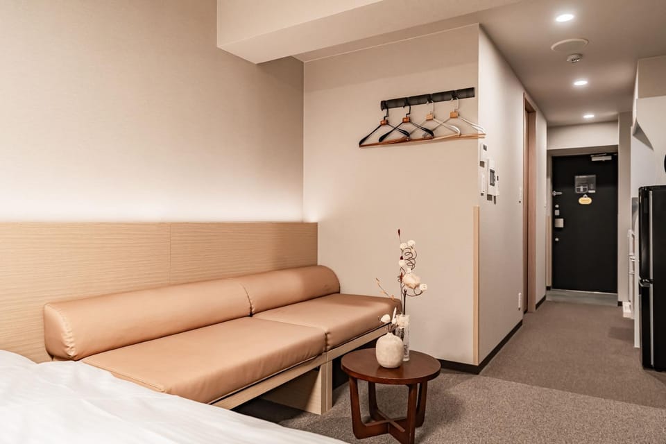 Seating area, Bedroom