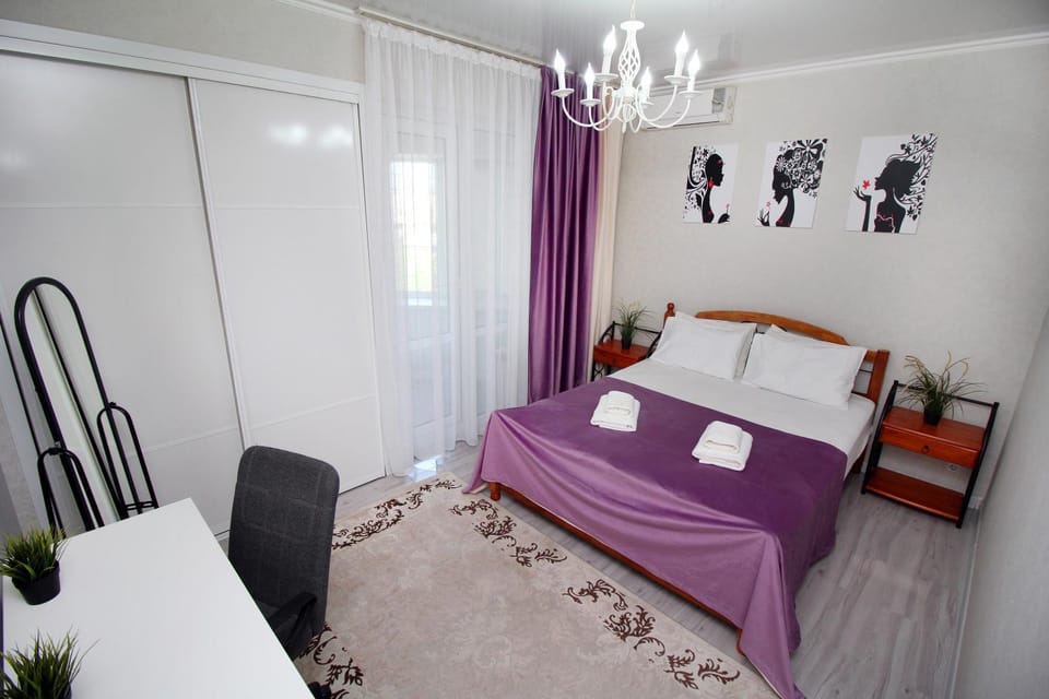 ЖК АРАЙ с видом на горы светлая и красивая люкс квартира Apartment in Almaty