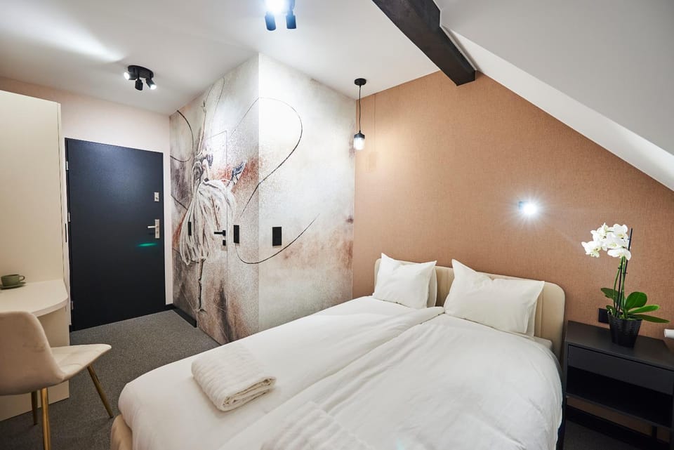 Bed, Bedroom, wardrobe