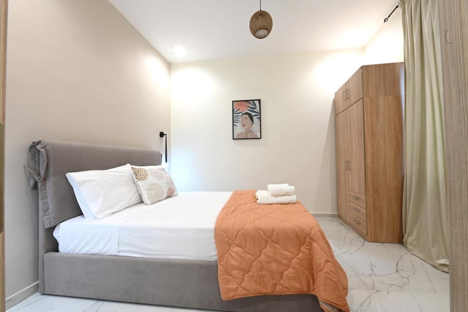 Bed, Bedroom, wardrobe