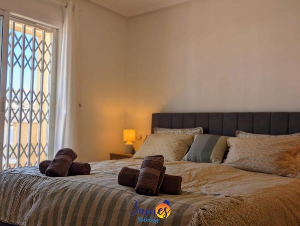 Lovely Three Bed Three Bath Townhouse PF4 House in Vega Baja del Segura