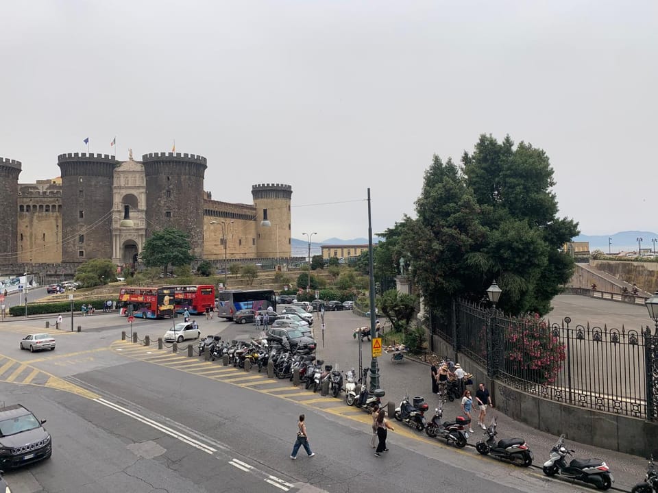 Residence gli Angioini srl Apartment hotel in Naples