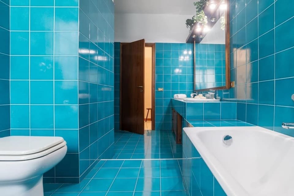 Bathroom, Bath
