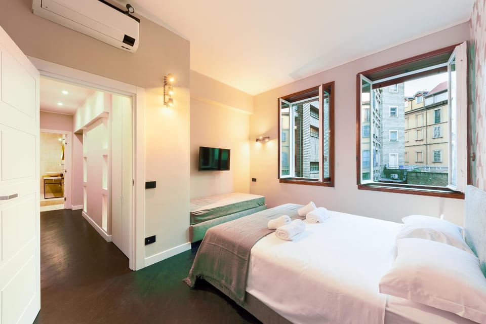 Bed, TV and multimedia, Evening entertainment, air conditioner