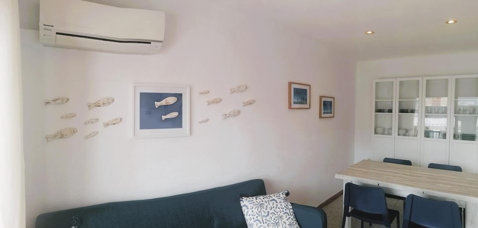 Global Immo 3370 LA SOLANA A 4-09 Apartment in Roses