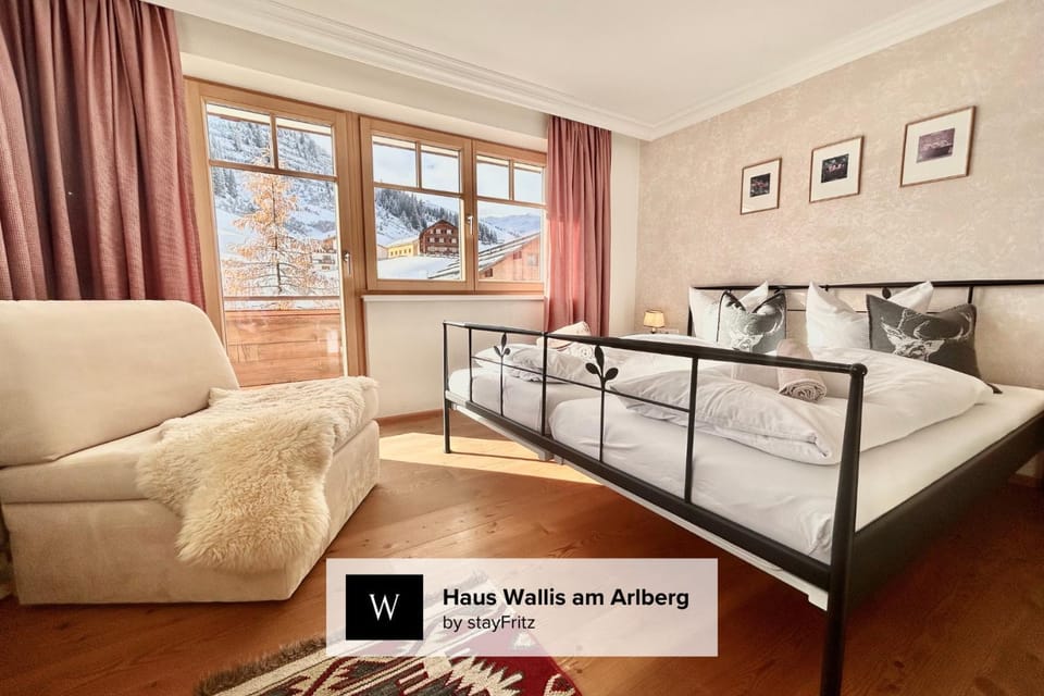 Day, View (from property/room), View (from property/room), Bedroom, Mountain view, Mountain view