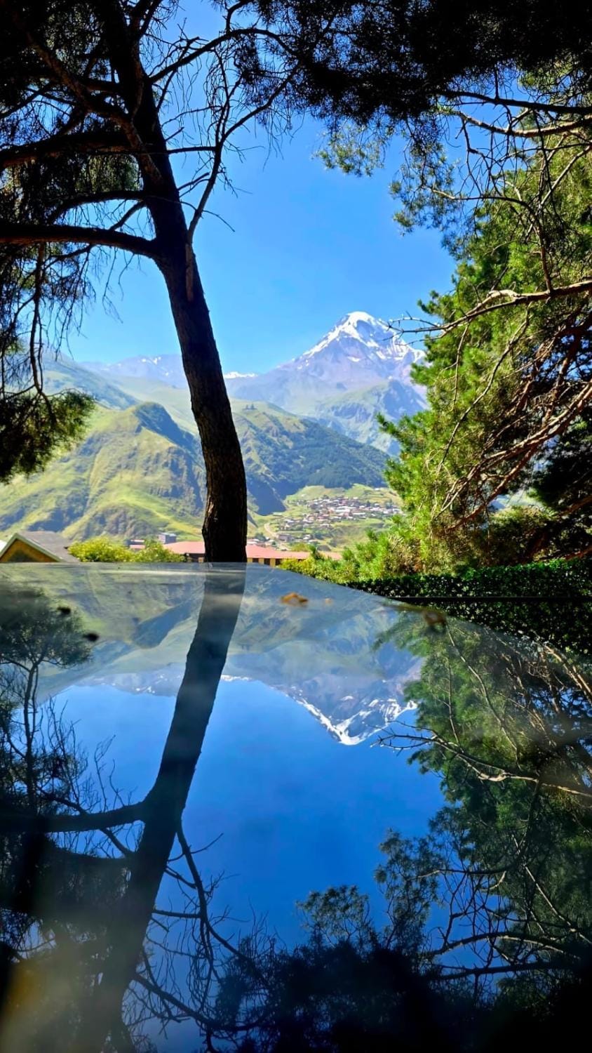 Elia Hut Kazbegi House in Georgia