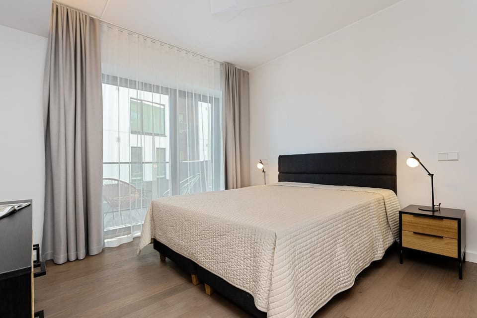 Bed, Balcony/Terrace, Bedroom